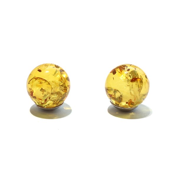 画像2: ピアス　ゴールデンアンバー　約9mm　突き刺し　パルト海産　ステンレス　シルバー　日本製　エネルギーの活性化　金運　勝負運　お守り　パワーストーン　天然石　品番：18100 (2)