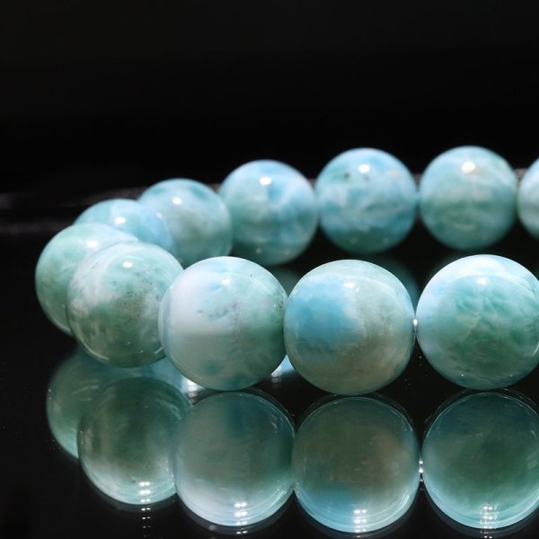 画像2: ブレス　ラリマー＜ドミニカ産＞　丸　約14mm　不安をやわらげる　浄化　パワーストーン　天然石　品番：18148 (2)