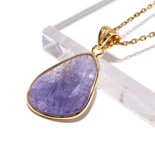 チャーム タンザナイト プラチナ 0.25ct タンザニア産 決断力