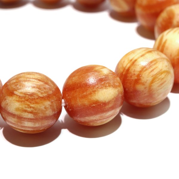 画像2: 【パワーズウッド】ブレス　琥珀木＜南米産＞　丸　約12mm　太陽と月のエネルギー　心を落ち着かせる　病気を追い払う　品番： 18445 (2)