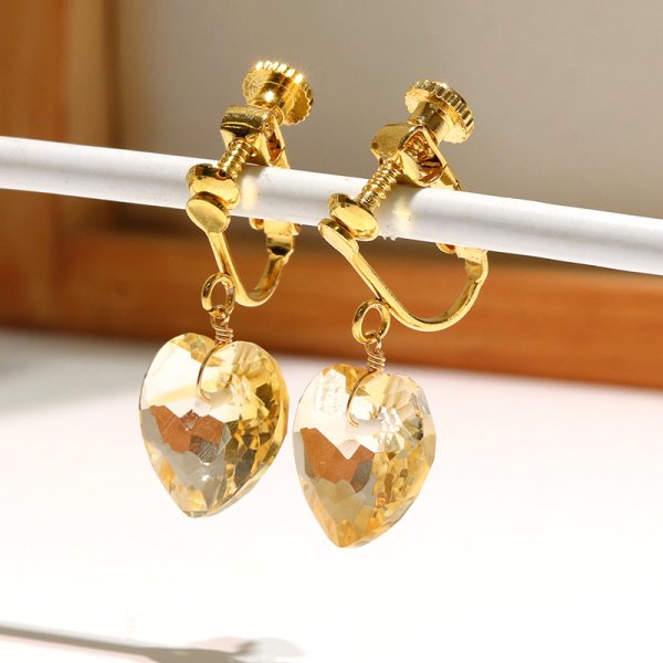 画像4: 【自社製アクセサリー10点以上でクーポン使用後30％OFF対象商品（クーポン番号：AC30）】イヤリング　シトリン　ハートカット　ネジバネ式　ステンレス　日本製　癒し　浄化　パワーストーン　天然石　※ポイント対象外　品番：18541 (4)