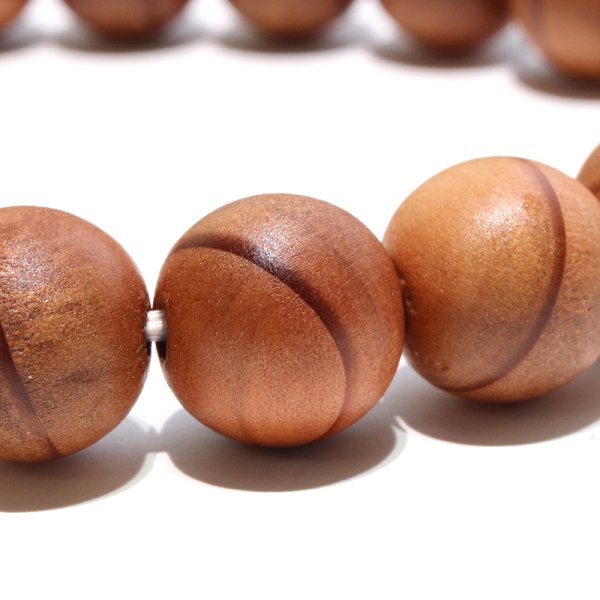 画像2: 【パワーズウッド】ブレス　日光杉＜栃木県＞　丸　約10mm　大地のエネルギー　仕事運　勝負運　上昇運　　品番：18546 (2)