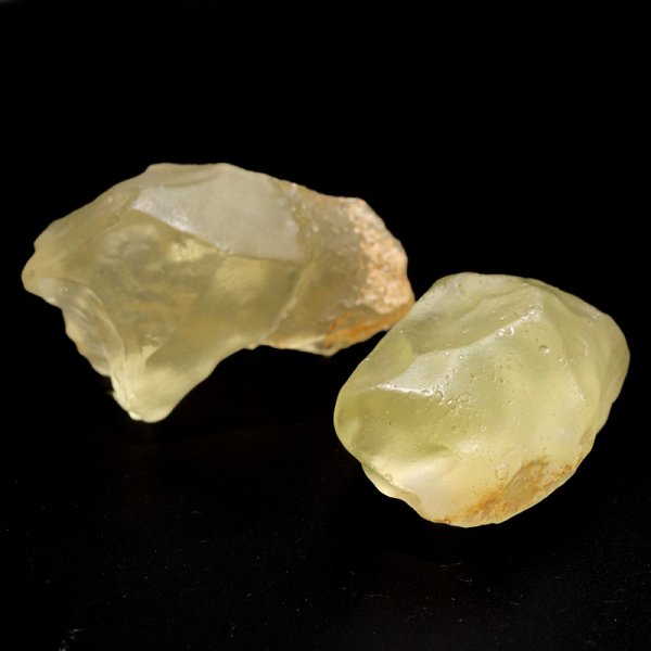 画像2: 原石 リビアングラス 約19〜21g エジプト産 品番:18665 (2)