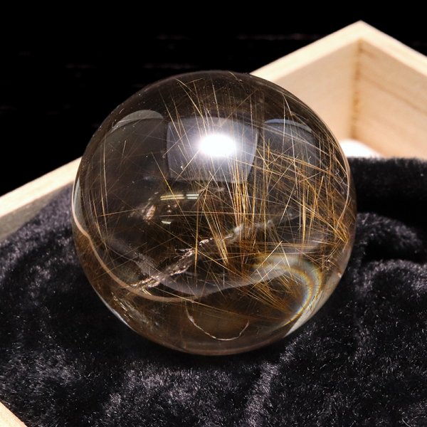 画像3: 【一点物】丸玉 ルチル入りマニハール水晶 インド マニハール地方産 約38mm ヒマラヤ水晶 品番:19084 (3)