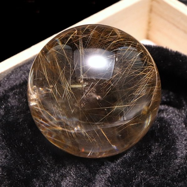 画像4: 【一点物】丸玉 ルチル入りマニハール水晶 インド マニハール地方産 約38mm ヒマラヤ水晶 品番:19084 (4)