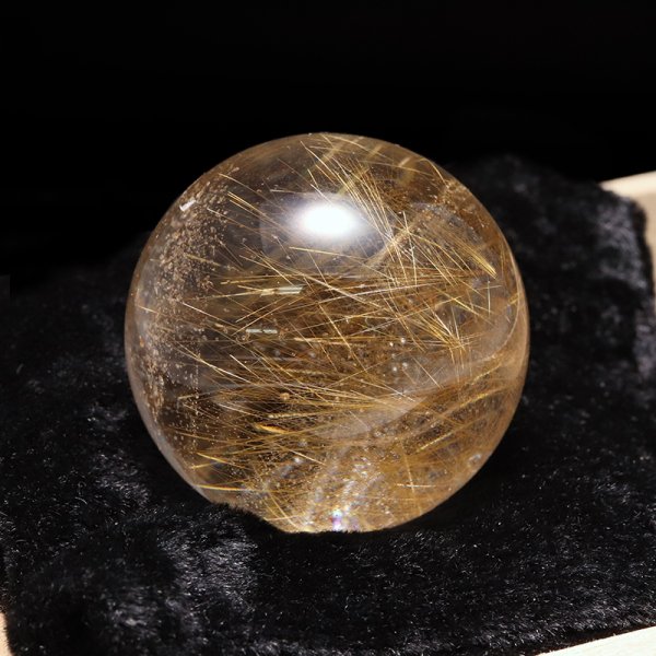 画像3: 【一点物】丸玉　ルチル入りマニハール水晶　インド　マニハール地方産　約33mm　桐箱入り　ヒマラヤ水晶　品番：19091 (3)