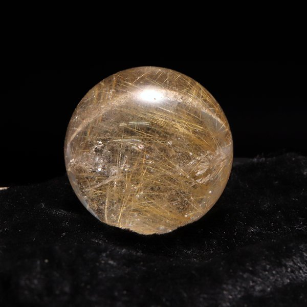 画像3: 【一点物】丸玉 ルチル入りマニハール水晶 インド マニハール地方産 約31mm 桐箱入り ヒマラヤ水晶 品番:19093 (3)