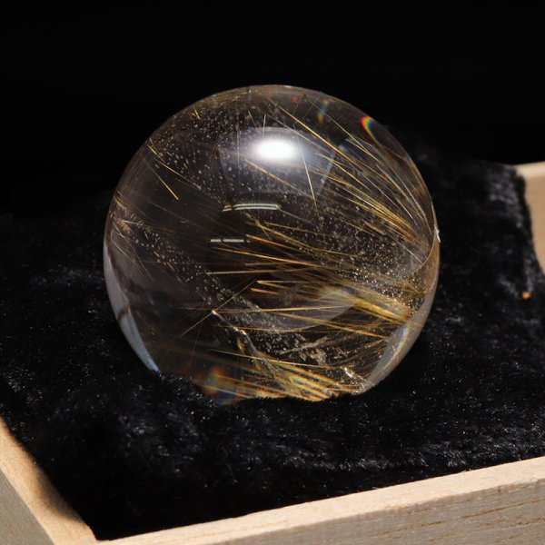 画像3: 【一点物】丸玉 ルチル入りマニハール水晶 インド マニハール地方産 約33mm 桐箱入り ヒマラヤ水晶 品番:19090 (3)