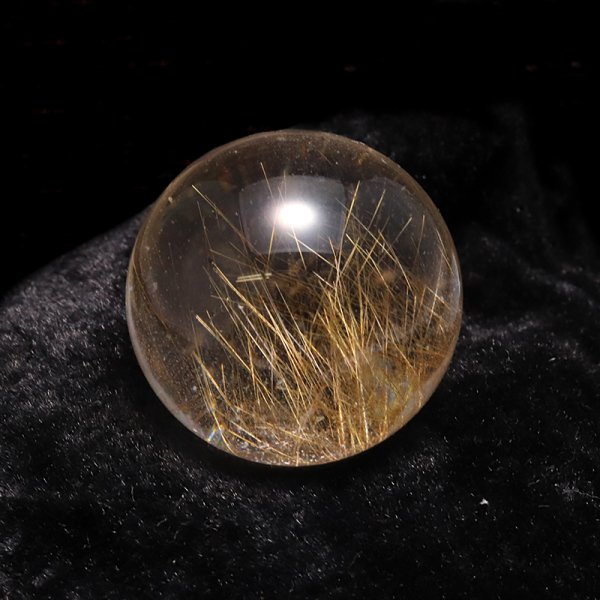 画像4: 【一点物】丸玉 ルチル入りマニハール水晶 インド マニハール地方産 約26mm 桐箱入り ヒマラヤ水晶 品番:19099 (4)