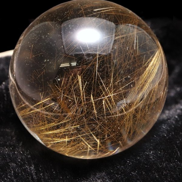 画像2: 【一点物】丸玉 ルチル入りマニハール水晶 インド マニハール地方産 約30mm 桐箱入り ヒマラヤ水晶 品番:19094 (2)