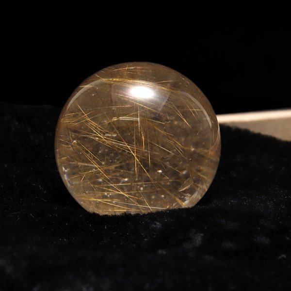 画像3: 【一点物】丸玉 ルチル入りマニハール水晶 インド マニハール地方産 約24mm 桐箱入り ヒマラヤ水晶 品番:19105 (3)
