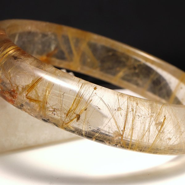 画像2: 【一点物】クローズドバングル　ルチルクォーツ＜ブラジル産＞　幅　約14mm　ケース付き　品番：19384 (2)