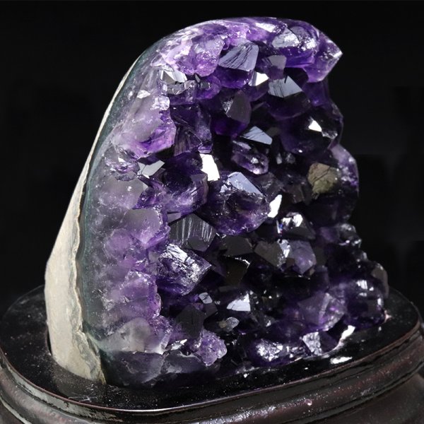 画像3: 【一点物】クラスター　アメジスト　ウルグアイ産　台付き　品番：19427 (3)
