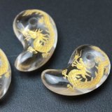 勾玉 オニキス 龍(金彫り) 3cm×1.8cm 品番： 79797979｜勾玉-オニキス  