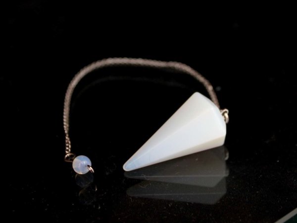 画像3: 【現品限り】ペンデュラム　合成オパール　カット　振り子　ダウジング　　品番： 9157 (3)